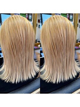 ルッカヘアガーデン バイ ラッシュゴールド(RUCCA HAIR GARDEN by LUSH GOLD) 抜きっぱなしブリーチ