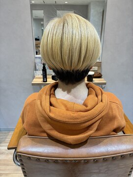 リアン 綱島(Lien) オフブラック後/ケアブリーチ/抜きっぱなし/トリートメント/99