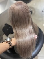 ユーフォリア 池袋東口駅前店(Euphoria)&nbsp;うる艶ホワイトベージュ♪