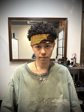 南部理髪店 スパイキーアフロ