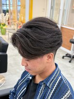 ルースト 南堀江店(ROOST) 刈り上げセンターパート/波巻きツイストスパイラル/南堀江