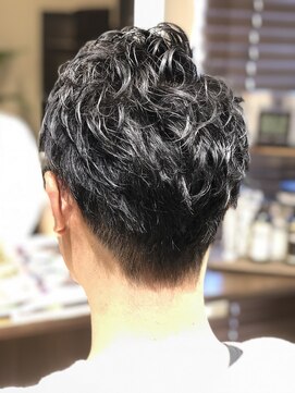 ダリア(DAHLIA) 2ブロックピンパーマ