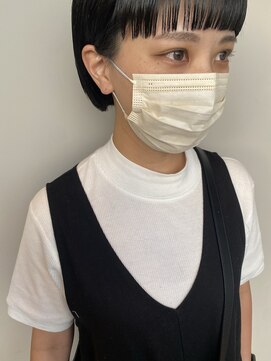 シー(The She's) Azusa~ワイドバングボブ