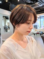 クルー(Creww KYOTO) センター分け丸みショート