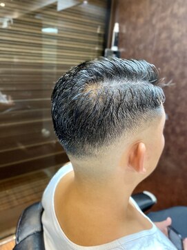 ヒロギンザ 新橋日比谷口店(HIRO GINZA) 濡れパン×スキンフェード　新橋　理容室　床屋　ヒロ銀座