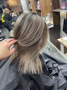 ラフ(LAFF) #バレイヤージュ#グレージュカラー#ボブウルフ#ココアベージュ