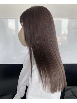 トニーアンドガイ 青山店(TONI & GUY) 艶髪ロング × ピンクミルクティー 前髪あり ニュアンスカラー
