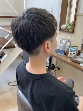 コアフィールフィス(COIFFURE fils) 【見附　今町】爽やかツーブロック　黒髪　アップバング