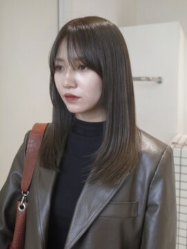 ノーヴァン デフォーム(NOVAN DEFORM) レイヤーカット/オリーブグレージュ/前髪カット/ダブルカラー