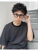 ベル 銀座並木通り店(Belle) メガネに合うベリーショートヘア&メンズパーマ