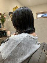ミーティア(Meteor)&nbsp;ギリギリ結べるくらいの切りっぱなしボブスタイル
