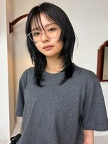 テトヘアー(teto hair)&nbsp;レイヤーカット　ウルフカット　ブルーブラック　暗髪