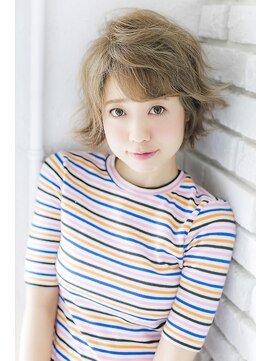 プライズ アイリス 池袋東口店(prize Iris) ウェイビーショート/カジュアルショート【池袋・池袋東口店】