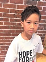 ティオ(Tio) ツーブロックふわっとパーマ ジュニアVer.