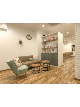 気になる所だけ短時間で白髪染め！忙しいけどキレイを忘れたくない、というオシャレ女性もお任せ下さい♪