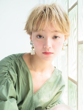 シーン バイ ラッド(SCENE by RAD) 「SCENE byRAD』ハイトーン大人ショート♪