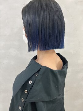 エンドリンク(endlink) 裾カラーネイビーぱっつんボブ