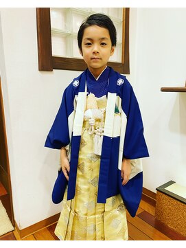 ラ ヴィナチュレル(La vie neturelle) 七五三ヘアと着付け