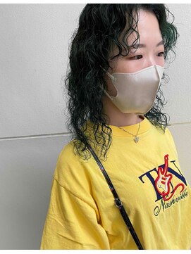 バローチェ 大阪 堀江(Barouche) 【Barouche/中島綾子】 スパイラルパーマ グリーン 堀江