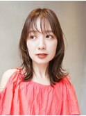 顔まわりレイヤー/切りっぱなし/ミディアム/韓国風