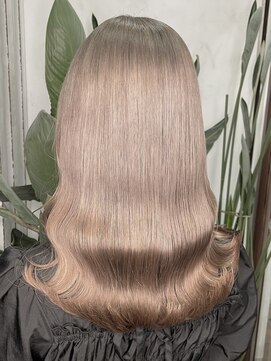 アン(Hair make un) 【柔らか透明感カラー♪】ミルクティーグレージュ♪