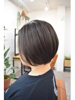 パーツ(parts) 前下がりショートボブ