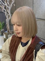 ゼスト フィーノ(ZEST fino) パツッとボブに顔周りレイヤーホワイトブロンド