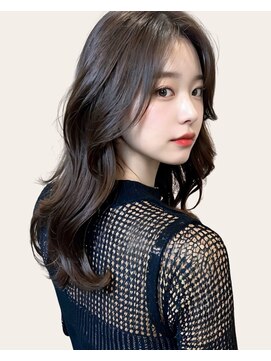 ジュール サウス 新宿南口(Joule South) 新宿駅/韓国/顔周り/前髪カット/ブリーチなし/レイヤーカット