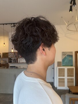 エイト(eito) パーマスタイルでイメチェン大成功