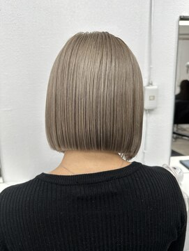 カラ ヘアーサロン(Kala Hair Salon) ハイライトバレイヤージュダブルカラーケアブリーチ20代30代40代