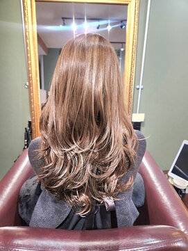 アンジュール(Anjoule) レイヤーカット