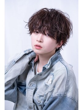 AI TOKYO+Sea MEN'S横浜 MEN'Sパーマ/MEN'Sカット【アイトーキョープラスシーメンズ】 ニュアンスパーマ/波巻きツイストスパイラル/メンズカット[横浜]