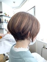 シュヴー 築地(CHEVEUX)&nbsp;ショート+明るい白髪染め（白髪ぼかし）