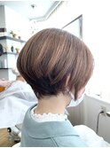 ショート+明るい白髪染め(白髪ぼかし)