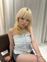 ノラキチジョウジ(NORA KICHIJOJI) 顔周りレイヤーカットシースルーバング耳かけくびれミディアム