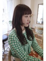 メク(meku)&nbsp;ぷつっとお顔まわりがポイントのロングヘア＊