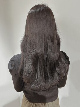トッカ ヘアアンドトリートメント 大宮店(tocca) ワンカラーグレージュ × ロングレイヤー