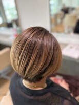 フェイス ネクスト ビューティー(Face next beauty)&nbsp;大人ハイライトショートボブ