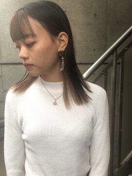 ビビト(bibito) bibito パツっと切りっぱなし　ミディアム