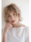 〈mielhair新宿〉ホワイトベージュ ゆるミディ