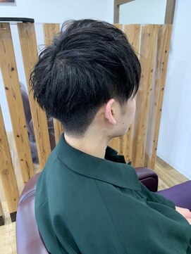 エイトクラージュ(eight courage) 刈り上げマッシュスタイル