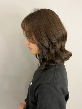 グロウバイニューヨークニューヨーク(Grow by NYNY) 【坂本】ミディアム×カーキブラウン