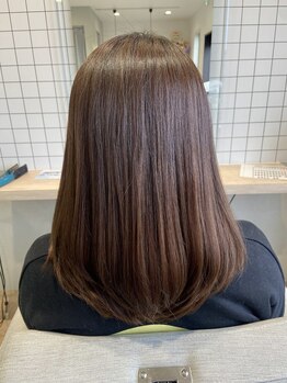 リアン(Lien)の写真/オーナー厳選のトリートメントで一人ひとりに合った理想のヘアケアが叶う♪上質な透明感のある美しい艶髪へ