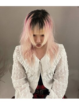 ハコ プラス(HACO+) レイヤーカット　ウルフカット　ケアブリーチ　デザインカラー