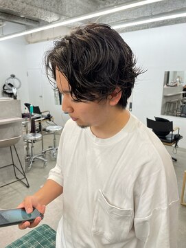 エルメ クラマエ(Elme) メンズニュアンスパーマ