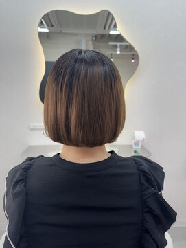 ラビス 池袋(Lovis) <悠斗>ネビージュ/小顔[エクステ/インナーカラー/韓国/池袋]