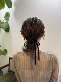 【ayari】ミディアムヘアのローポニーヘアセット