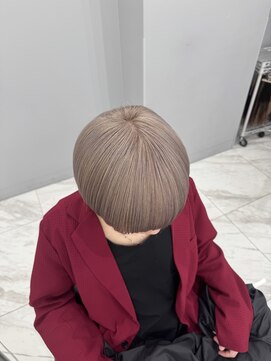 ヴァイス 新宿店(VAICE) ミルクティーベージュ