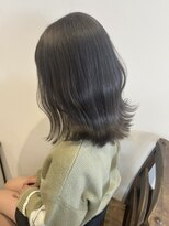 ガーランドウメダ(Garland umeda)&nbsp;ブリーチありのグレーカラー♪  担当　Otoha   7307