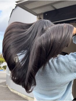 高技術×適正価格で美的感度の高い大人女性から評判◎上質な空間であなただけの似合わせスタイルをご提案！